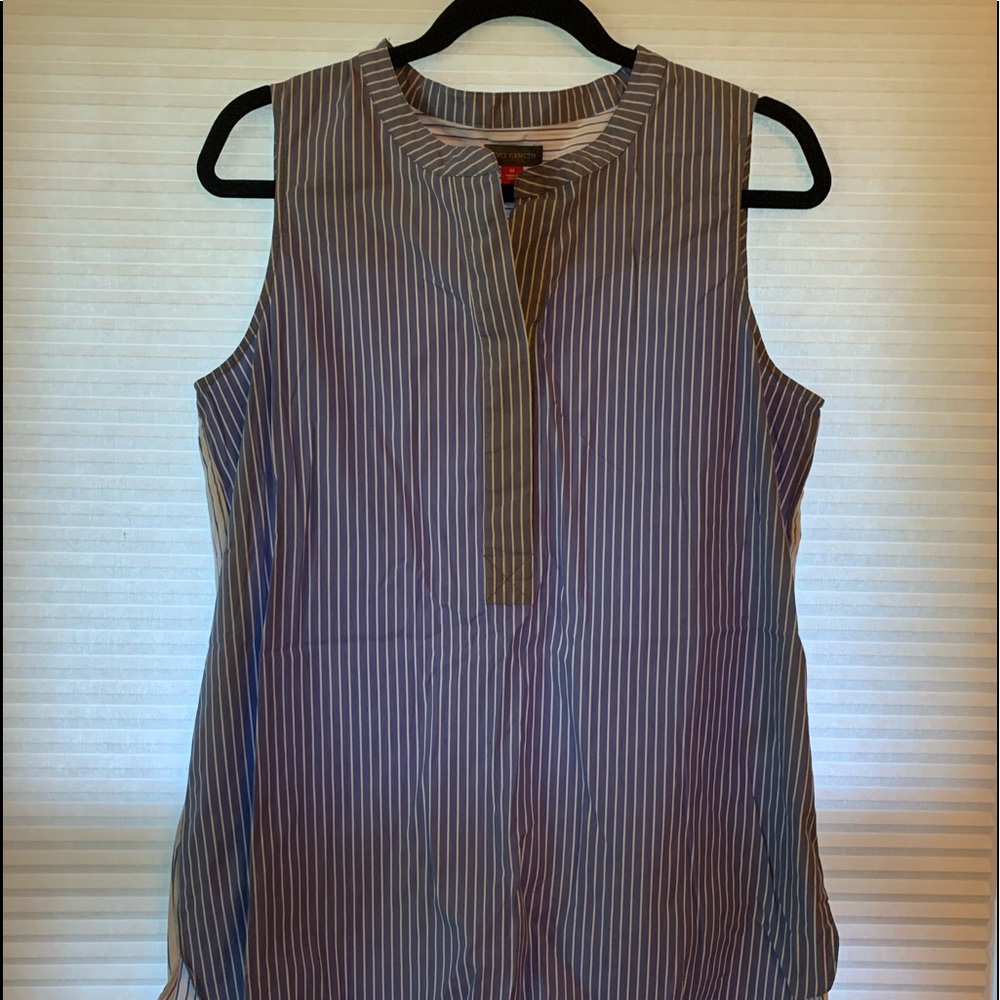 Vince Camuto Top
